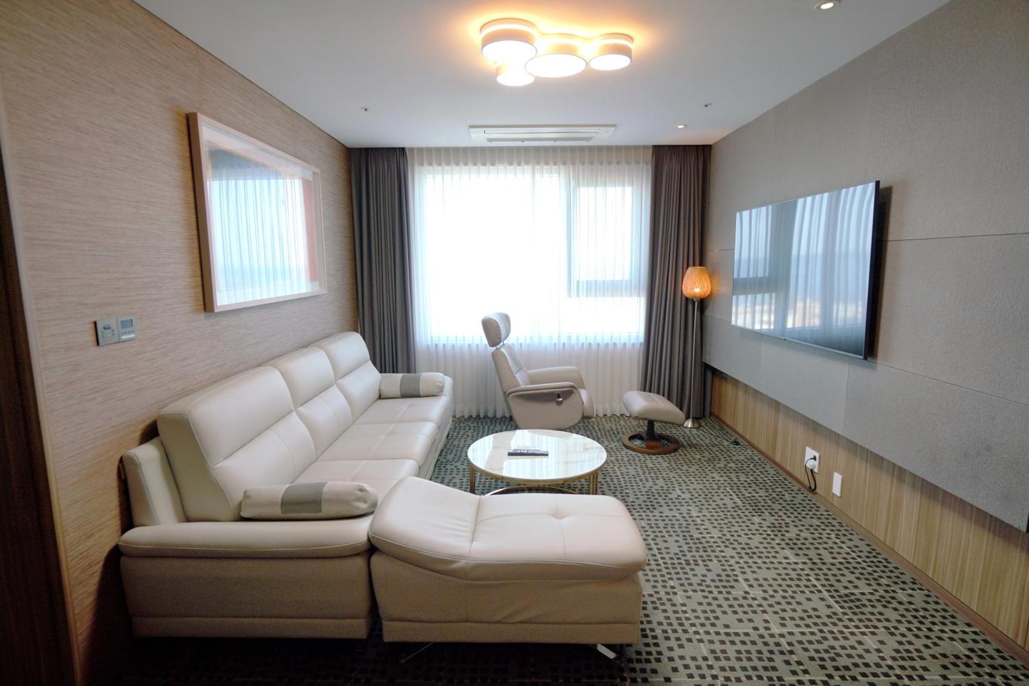 Grabel Hotel Jeju Extérieur photo